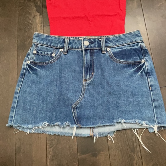 Jean mini skirt - Picture 2 of 5